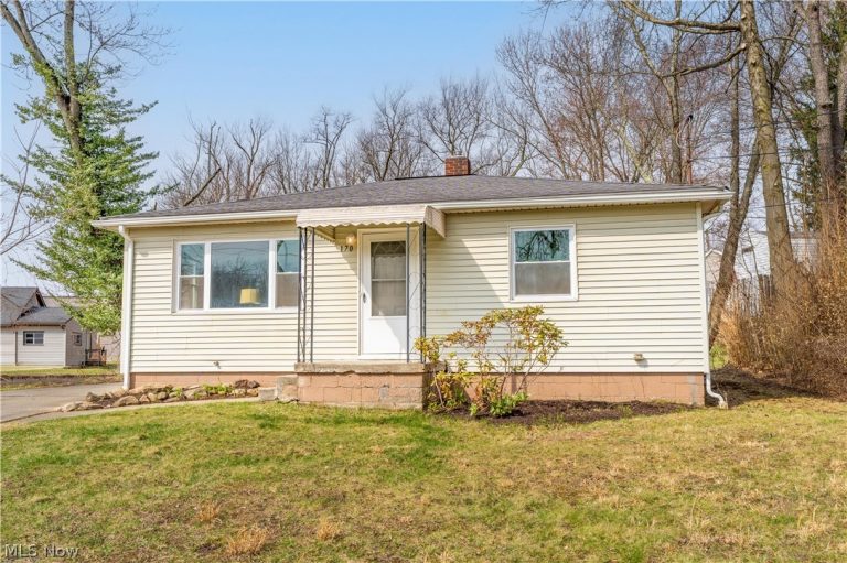 170 Thomas Road, Tallmadge, OH, 44278