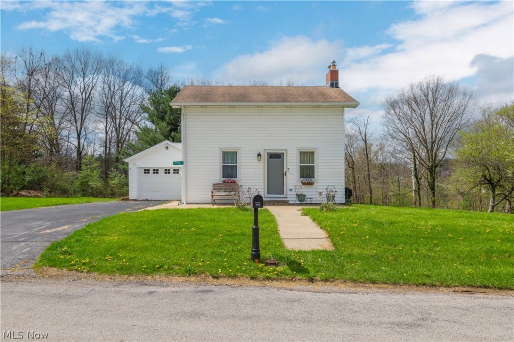 10716 Green Road, Wakeman, OH