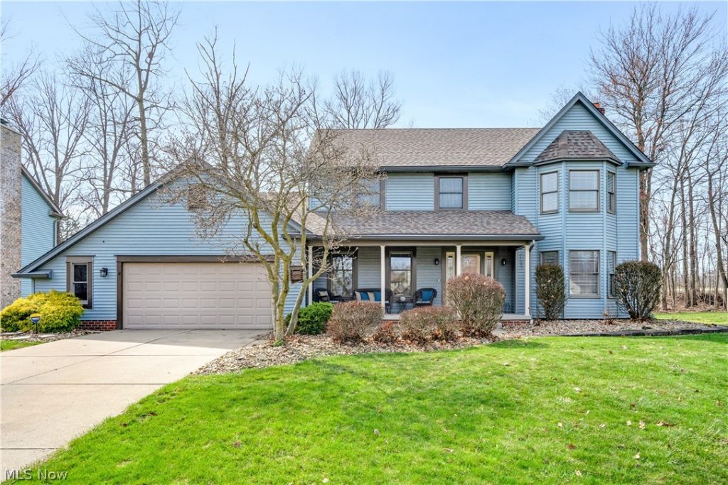 6408 Tara Drive, Poland, OH