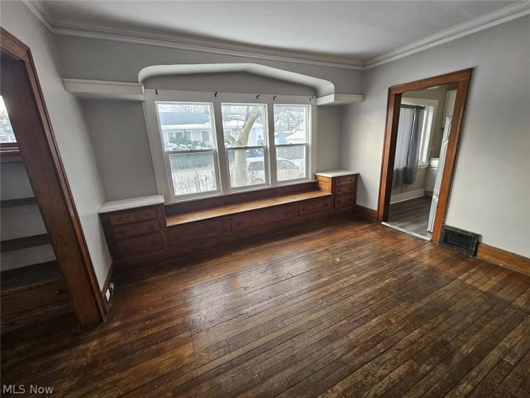 414 146th Street #1, Cleveland, OH - Photo 5