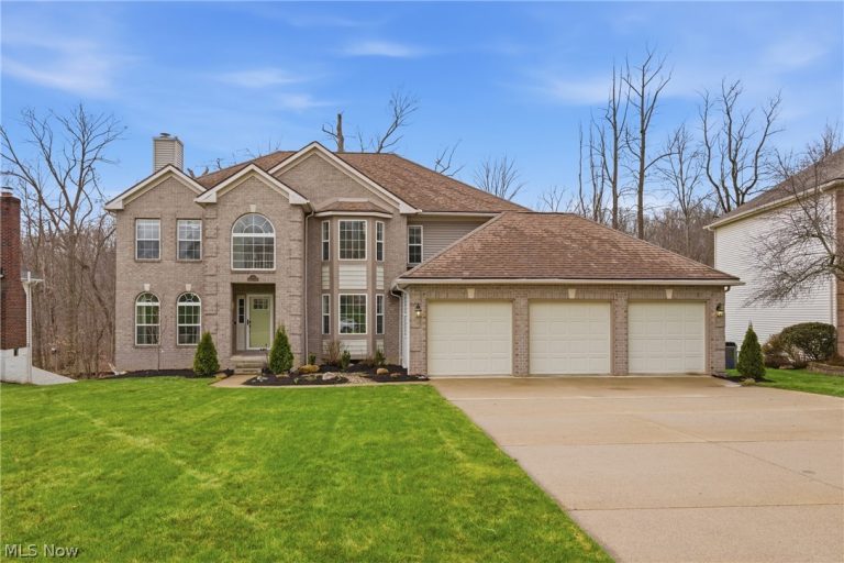 482 Brentwood Boulevard, Copley, OH, 44321