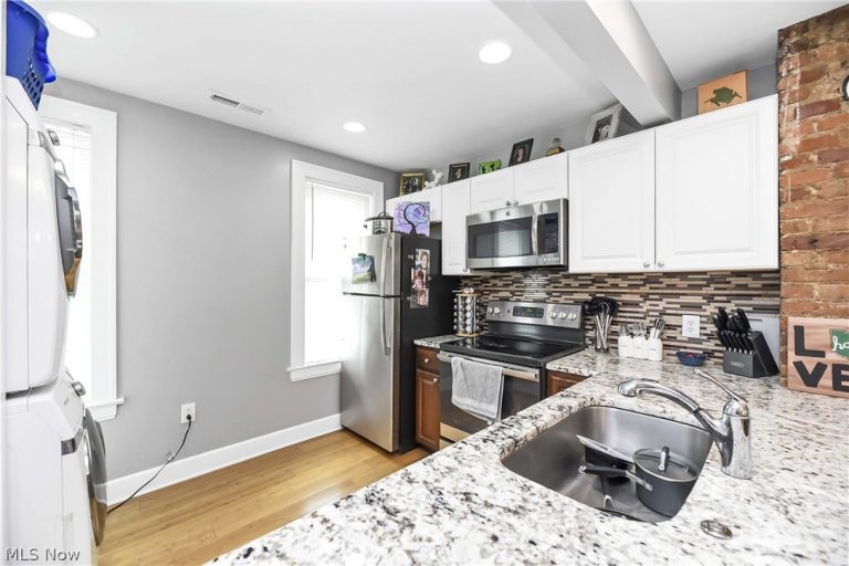 3617 Siam, Cleveland, OH - Photo 8