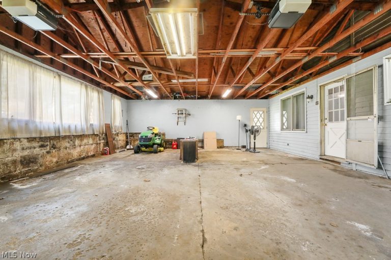 237 Chestnut Street, Lisbon, OH - Photo 4