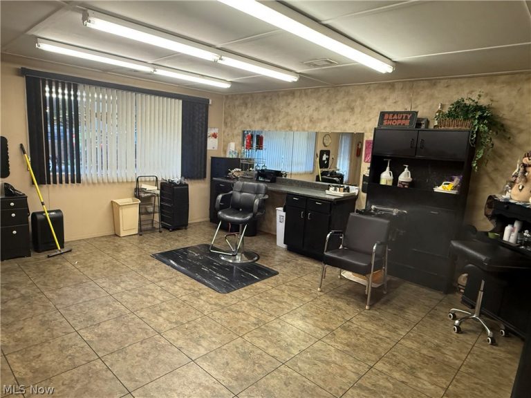 1300 A 7th Street, Martins Ferry, OH - Photo 4