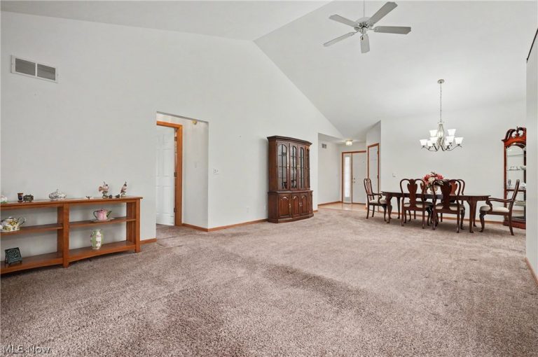 445 Reserve Drive, Cuyahoga Falls, OH - Photo 6