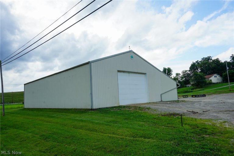 12955 N Pike Rd, Mount Perry, OH - Photo 5