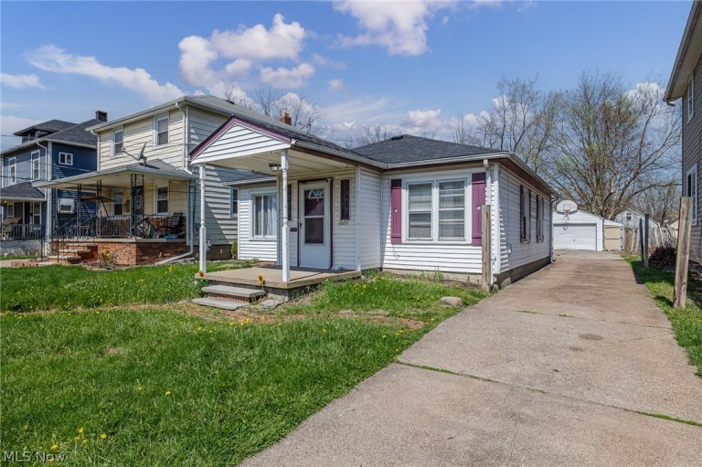 1020 19th Street, Lorain, OH - Photo 2