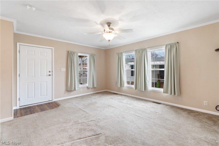 177 D Street, Navarre, OH - Photo 5