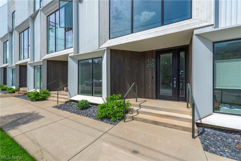 1320 58th Street, Cleveland, OH, 44102