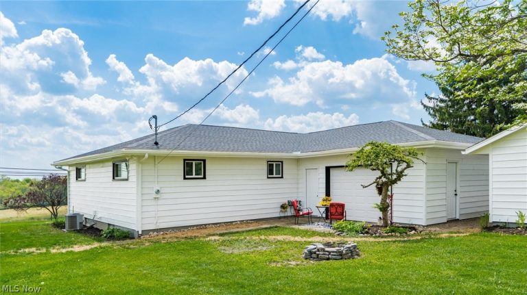 4305 Boggs Road, Zanesville, OH - Photo 5