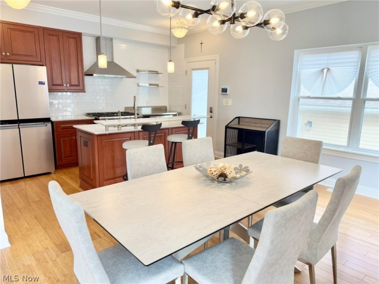 1257 76th Street, Cleveland, OH - Photo 4