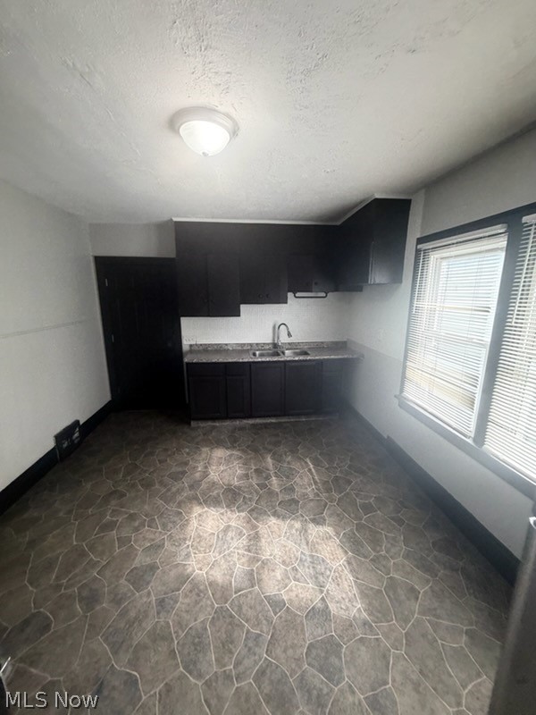 2179 106th Street, Cleveland, OH - Photo 2