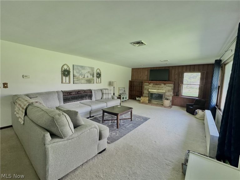 2315 Howland Wilson Road, Cortland, OH - Photo 4
