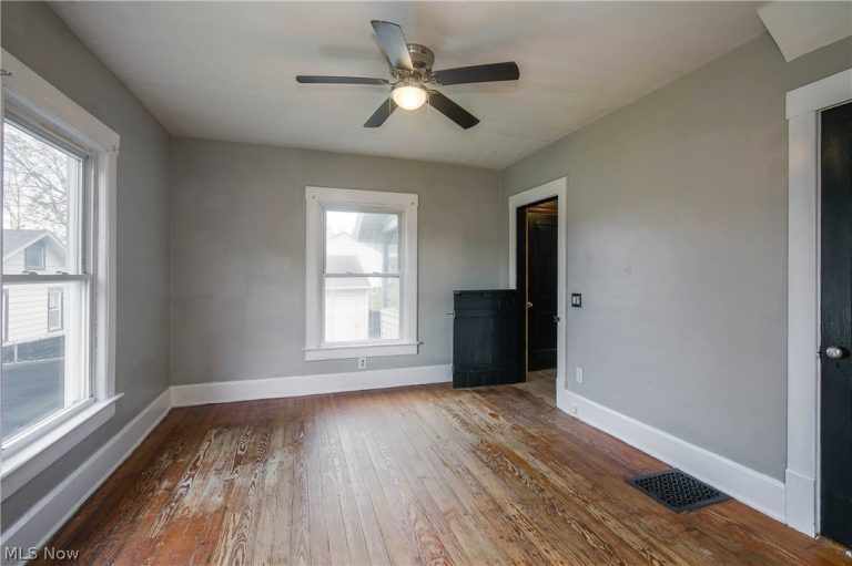 2 Ohio Avenue, Massillon, OH - Photo 6