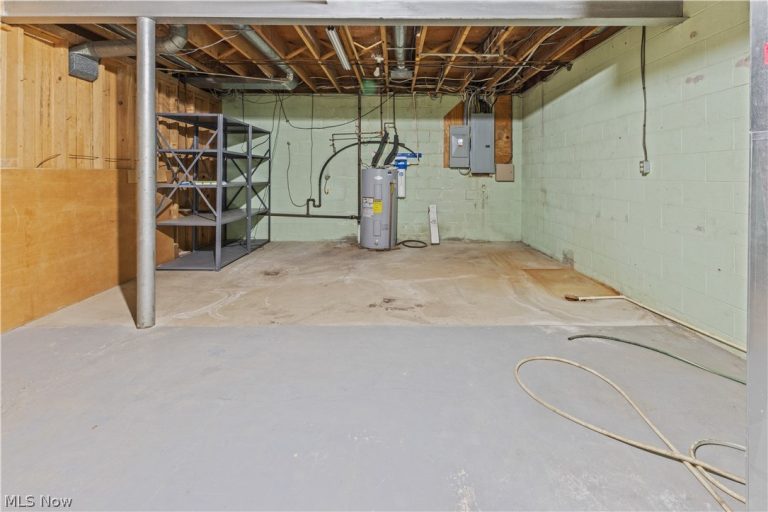 10 Sarah Boulevard, Toronto, OH - Photo 8