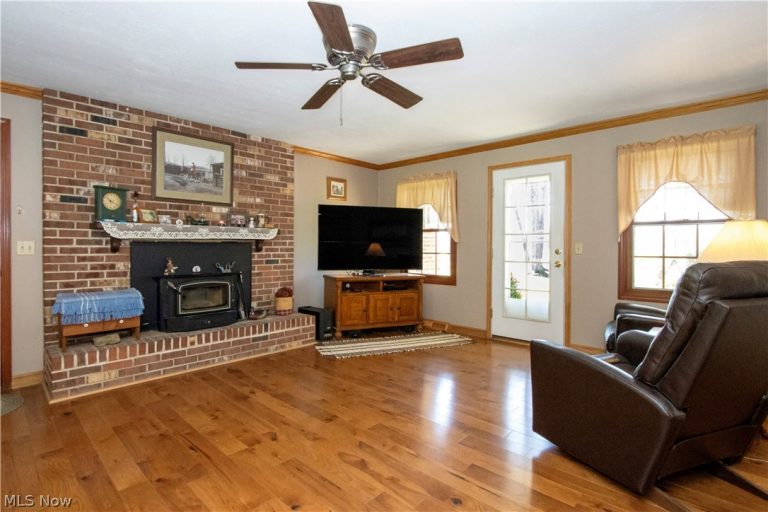 40100 Jones Road, Wellington, OH - Photo 2