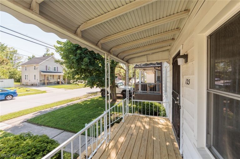 125 30th Street, Lorain, OH - Photo 5
