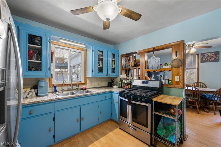 10221 Johnsford Road, Beach City, OH - Photo 8
