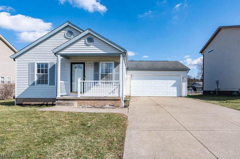 2630 Blenheim Avenue, Alliance, OH, 44601