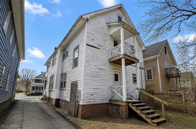 456 149th Street, Cleveland, OH - Photo 2