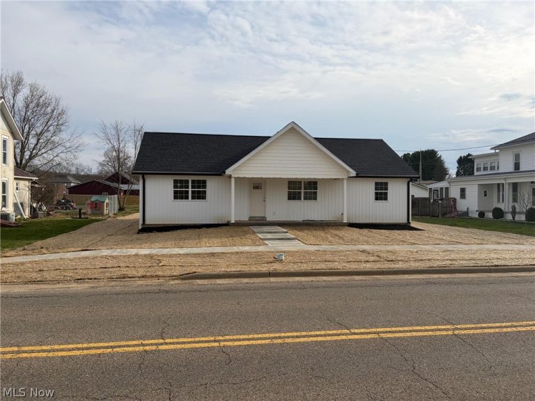 165 3rd Street, Frazeysburg, OH - Photo 3