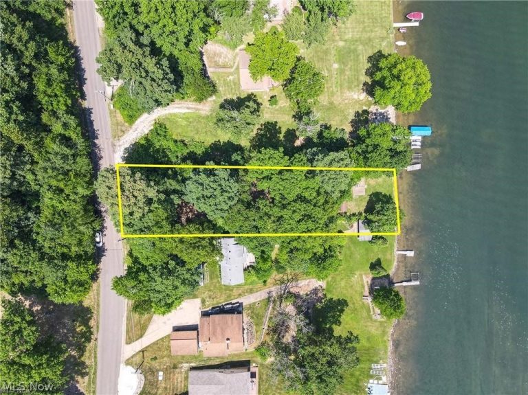 154 Mohawk Drive, Malvern, OH - Photo 6