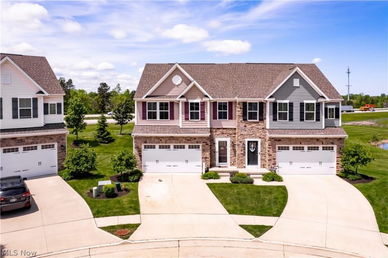 3243 Broadleaf Way, Brunswick, OH - Photo 3