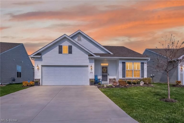 848 Cedar Crest Drive, Elyria, OH - Photo 3