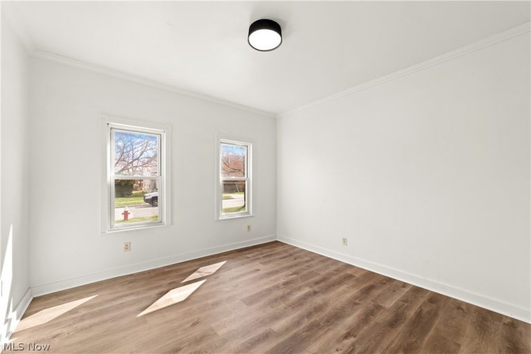 1314 Cove Avenue, Lakewood, OH - Photo 8