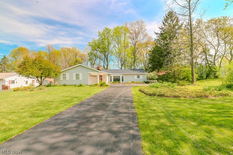 7761 Fairlawn Drive, Mentor, OH - Photo 4