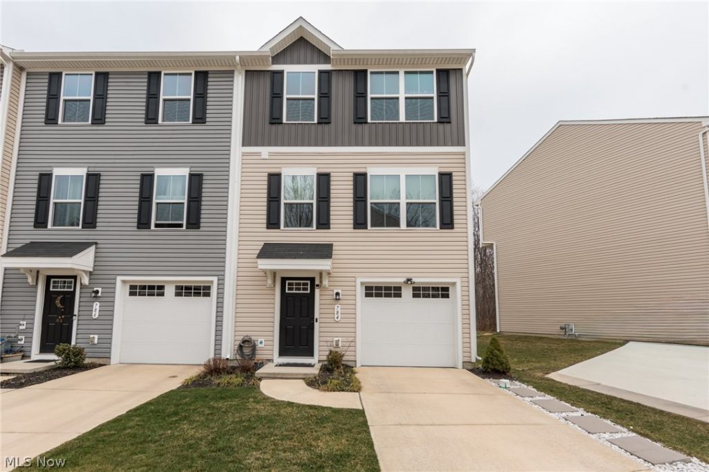 784 Pine Spring Drive, Painesville, OH