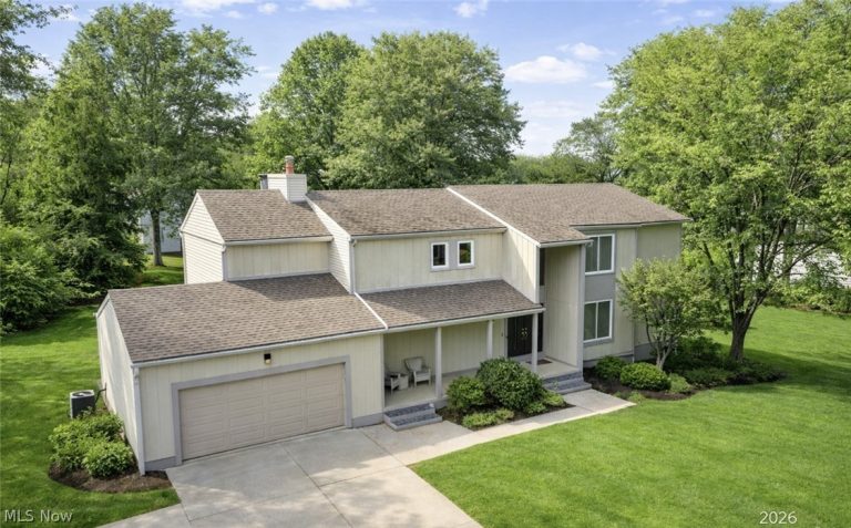 483 Beaverbrook Drive, Bath, OH, 44333