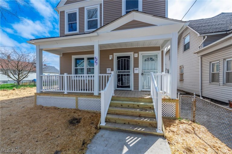 3237 Seymour Avenue, Cleveland, OH - Photo 4