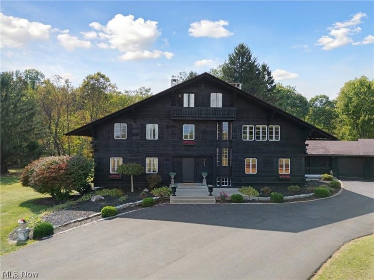 550 Warner Road, Vienna, OH, 44403