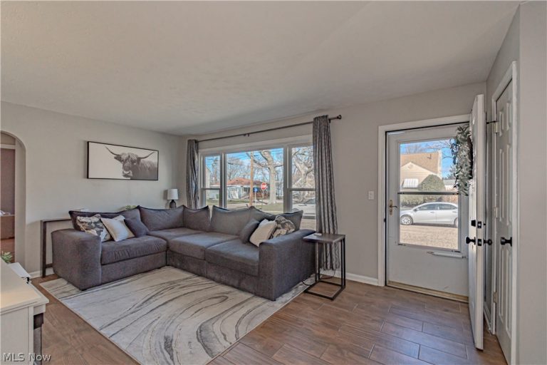 162 Mitchell Street, Barberton, OH - Photo 6