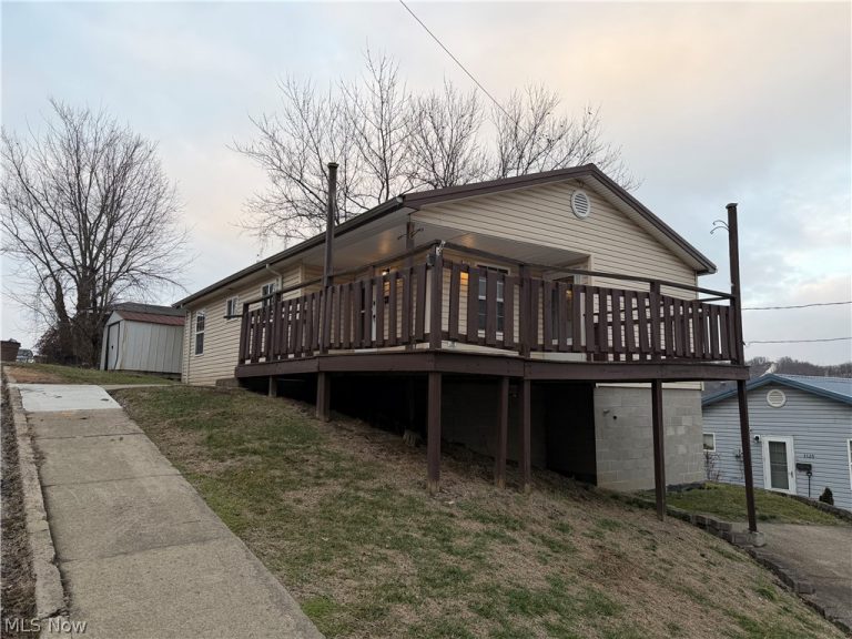 3510 Trumbull Street, Bellaire, OH - Photo 2