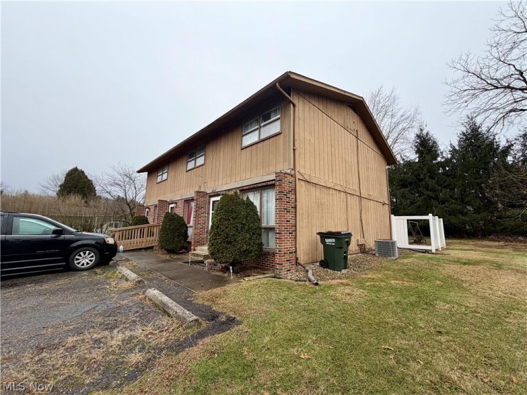 792 Kingwood Drive, Bolivar, OH - Photo 6