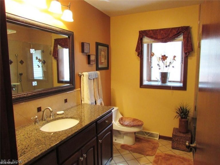 1322 Steele Hill Road, New Philadelphia, OH - Photo 6