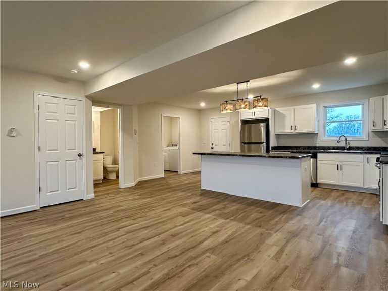 1587 Drexel Avenue, Warren, OH - Photo 6