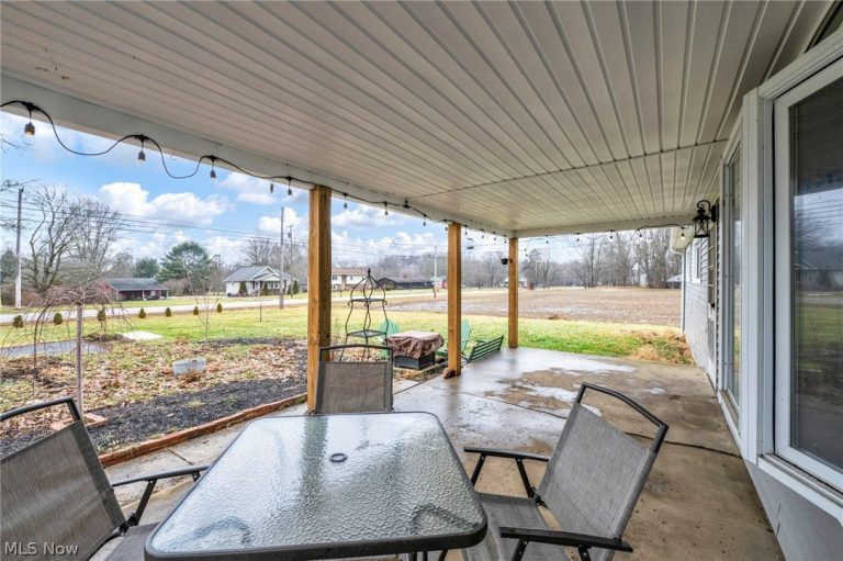 7182 State Route 45, North Bloomfield, OH - Photo 4