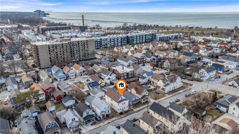 1330 67th Street, Cleveland, OH - Photo 3