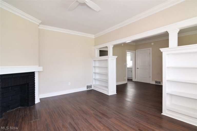 425 East 120th Street, Cleveland, OH - Photo 3