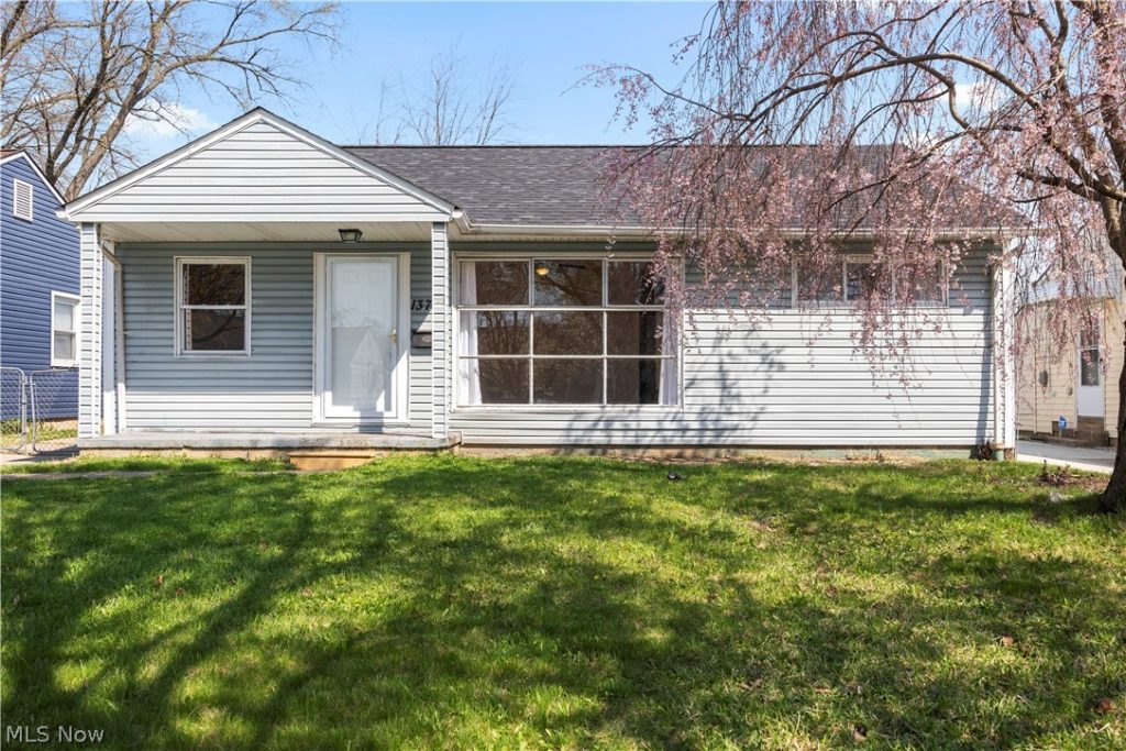 13704 Elsetta Avenue, Cleveland, OH