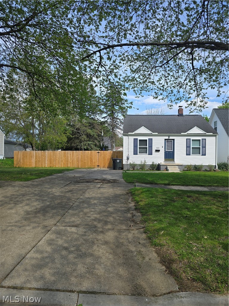 403 High Grove Boulevard, Akron, OH, 44312