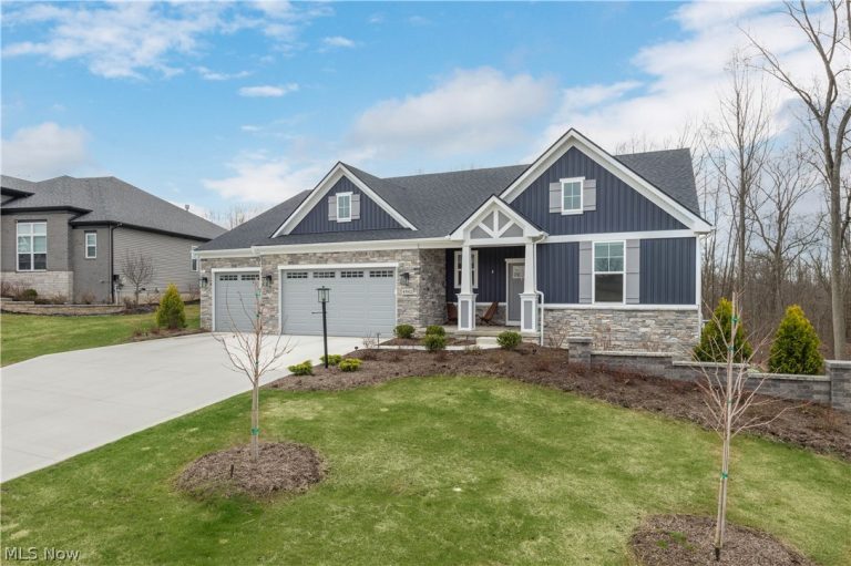 4442 Chaseline Ridge, Brunswick, OH - Photo 3