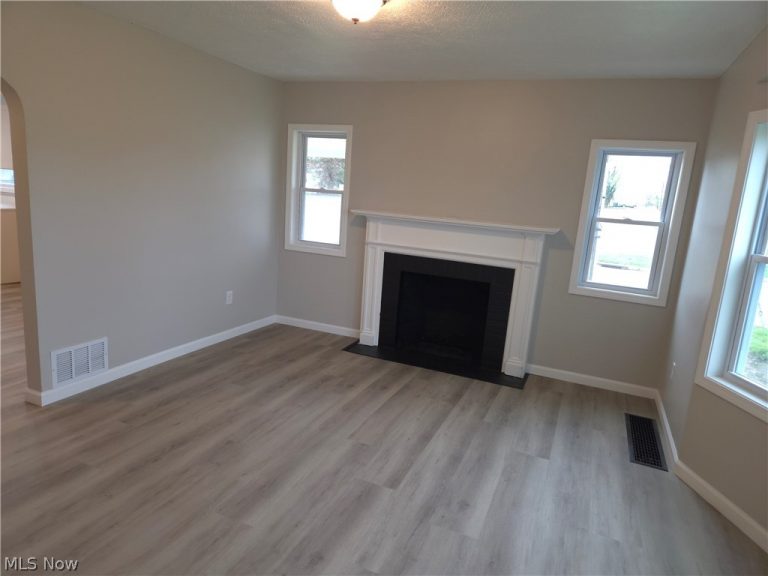 700 Whipple Avenue, Canton, OH - Photo 5