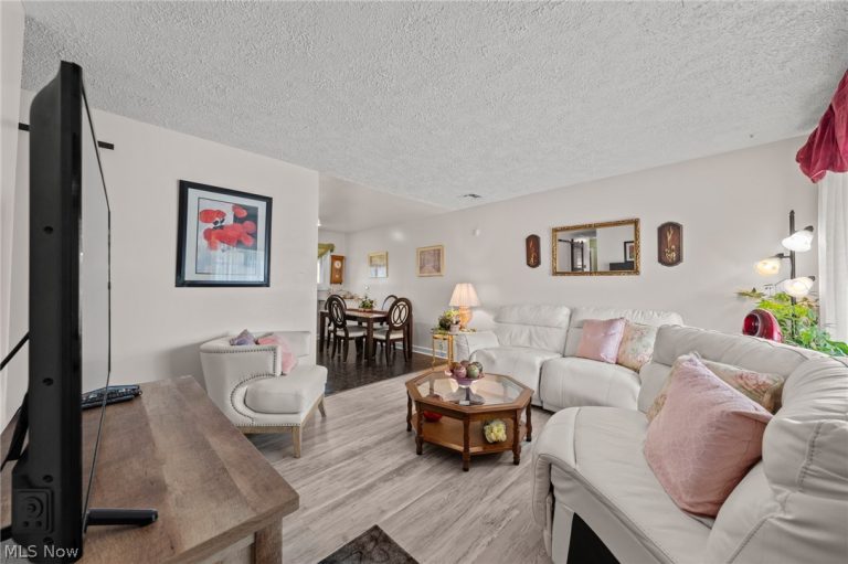 2317 40th Street, Canton, OH - Photo 8