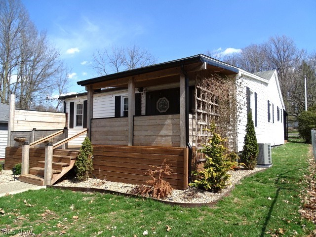 1010 Crestline Drive, Akron, OH - Photo 5