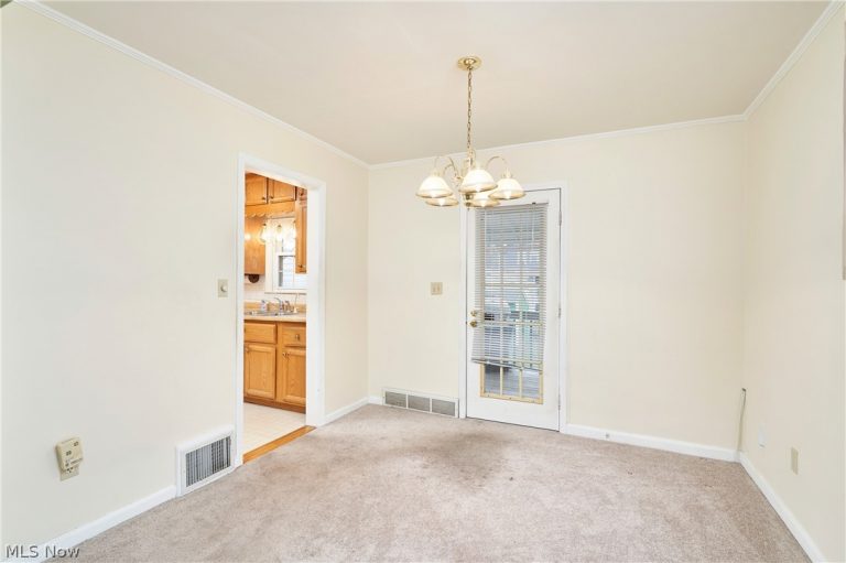 2491 8th Street, Cuyahoga Falls, OH - Photo 8