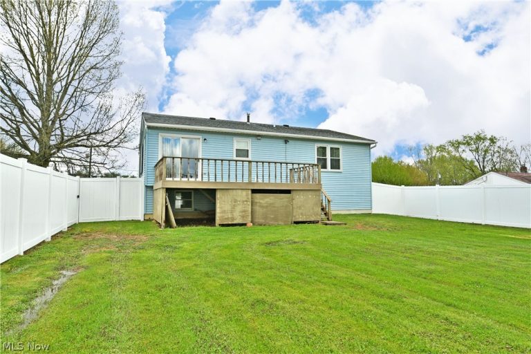 4539 Leavitt Road, Warren, OH - Photo 8